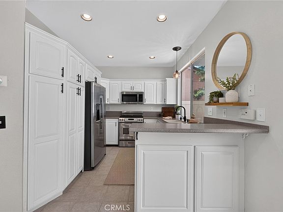 3rd image of 44885 Corte Casa