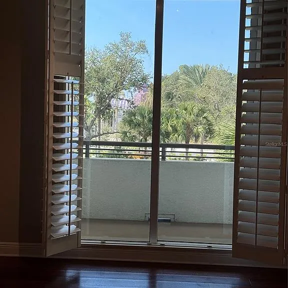 800 N Tamiami Trl #211 — Photo 9