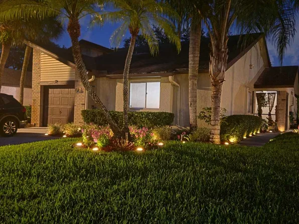 115 Ramblewood Circle, Royal Palm Beach, FL 33411