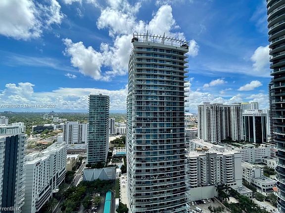 3rd image of 1080 Brickell Ave Unit 3009