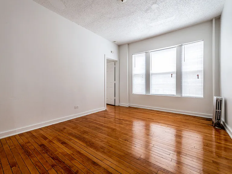 7643 S Stewart — Photo 31