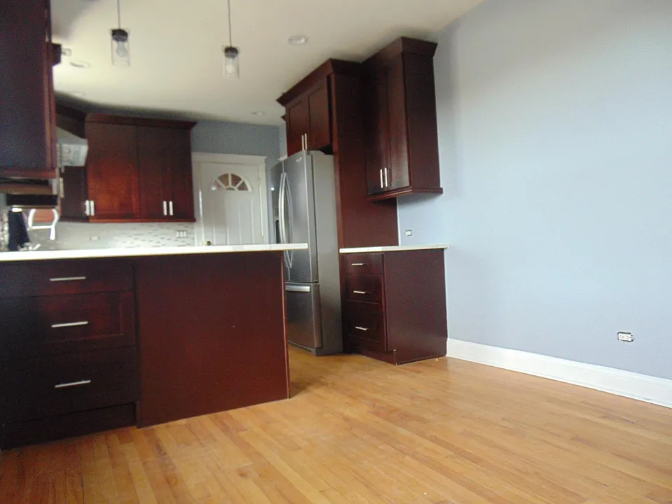 4450 S Homan Ave #3