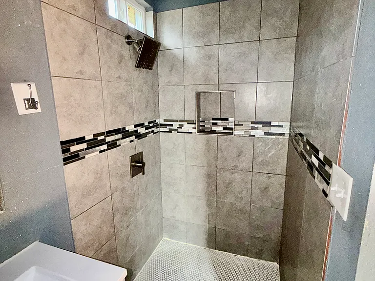 2522 W Clarendon Dr — Photo 10
