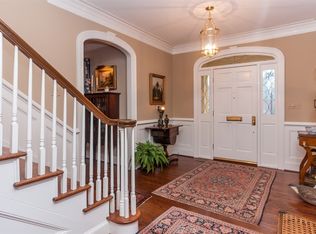 11 Surrey Ln, Durham, NC 27707