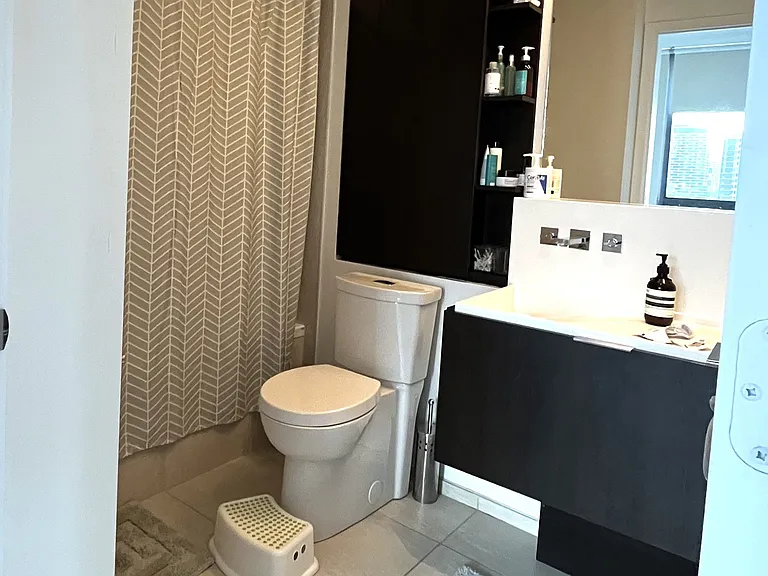 101 Charles St E #1401 — Photo 8