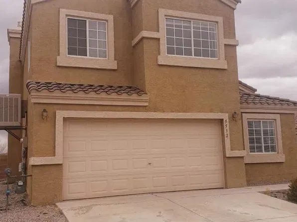 5532 Fence Lake Dr NE, Rio Rancho, NM 87144