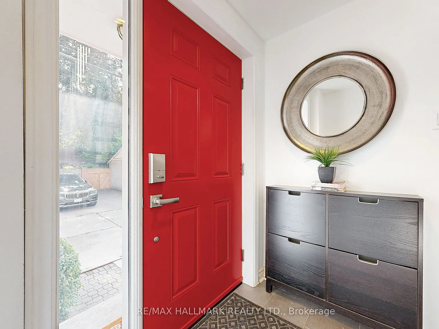 2 bed, $3,350 — Photo 2