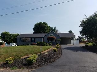 2227 Windridge Ct, Danville, VA 24540