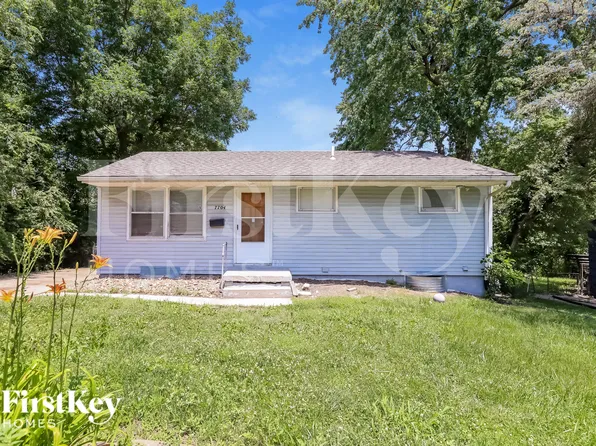 7704 E 48th St, Kansas City, MO 64129