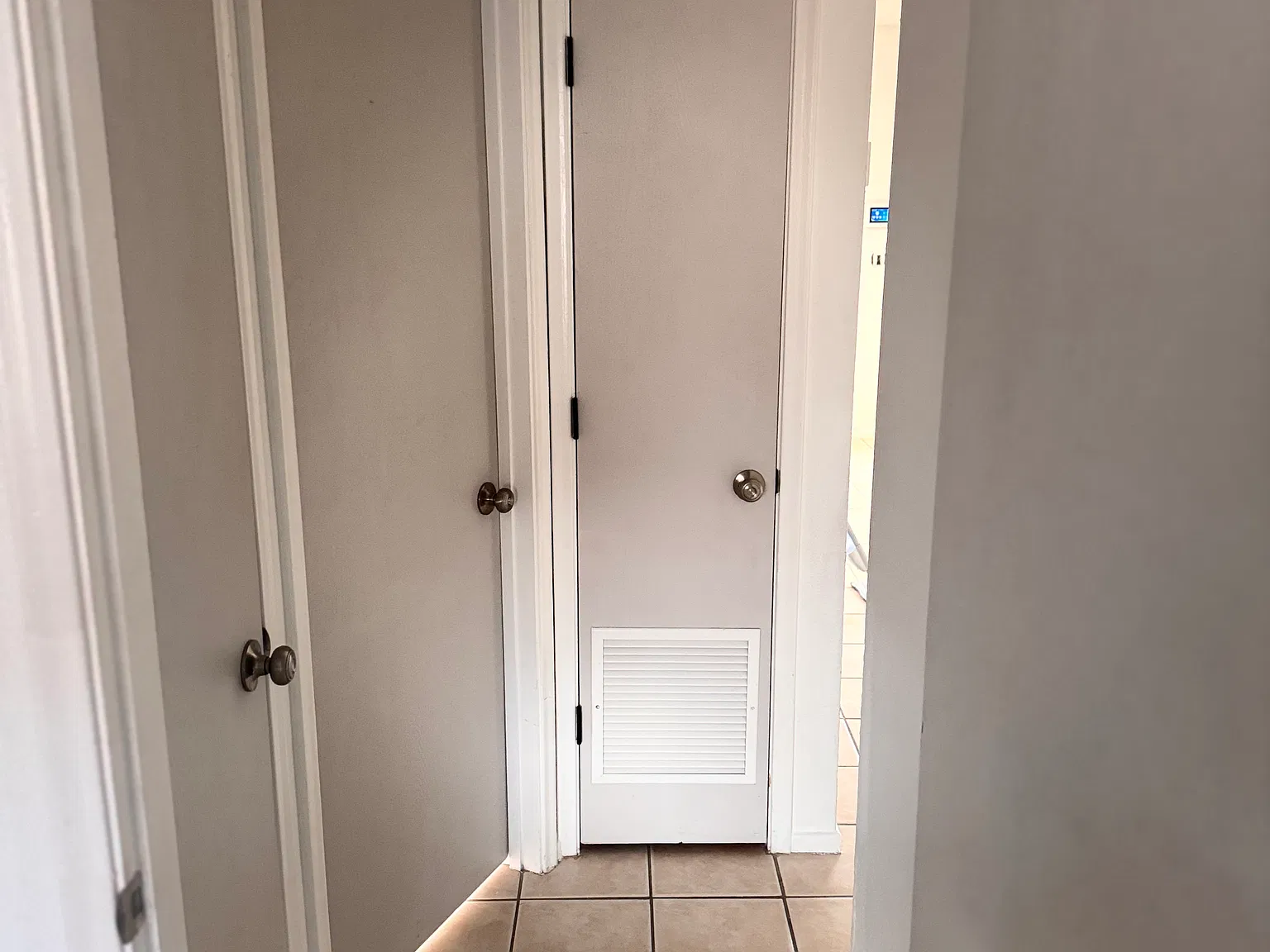2 bed, 820 sqft, $1,750 — Photo 2