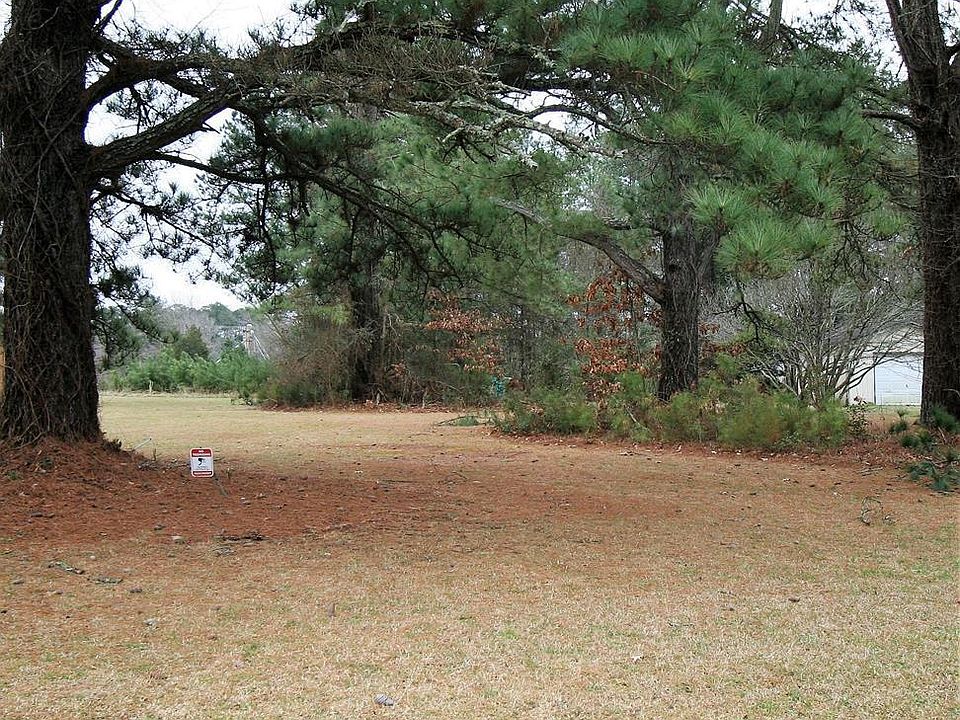 1st image of 205 Gavin Rd