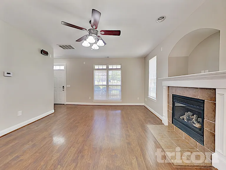 4813 Samuel Richard St — Photo 4