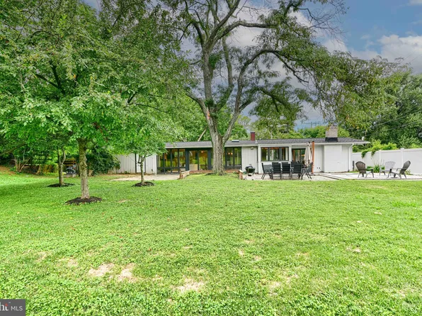 7925 Winterset Ave, Baltimore, MD 21208