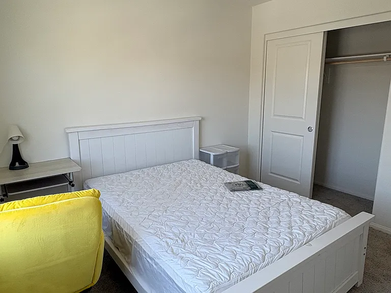 2030 Giovanna St — Photo 15
