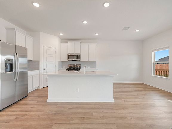 3rd image of 17506 Buffalo Grass Lane
