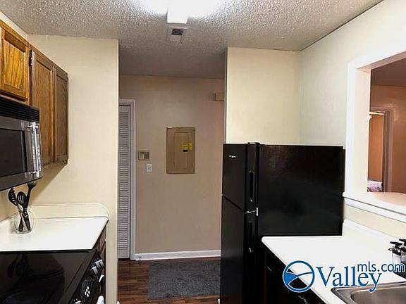 2nd image of 4903 Seven Pine Cir