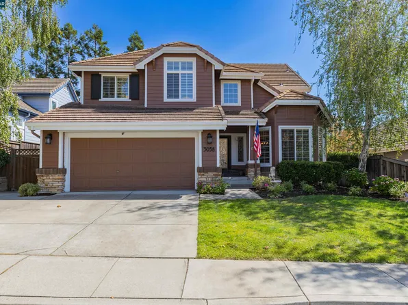 3058 Windmill Canyon Dr, Clayton, CA 94517