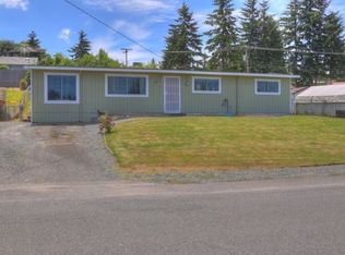 2737 SW 327th St, Federal Way, WA 98023