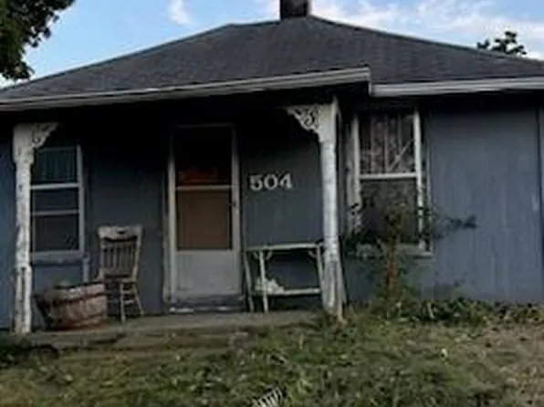 504 Kentucky St, Elwood, KS 66024