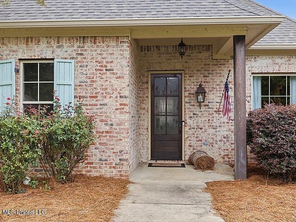 5th image of 109 Mullherrin Dr