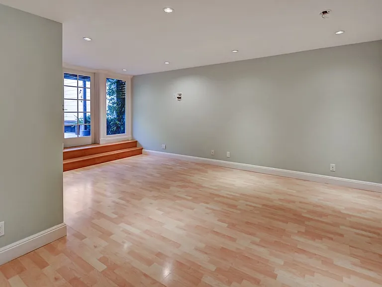 1626 Noe St — Photo 23