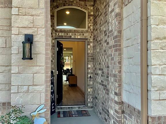 2nd image of 1418 Buffalo Woods Ct
