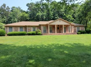 111 Colonial Hills Dr, Chatsworth, GA 30705