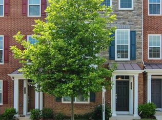 25497 Amber Gate Ter, Chantilly, VA 20152