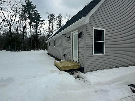 3rd image of 20 Olivers Way