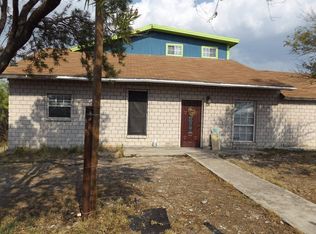 233 Chucho Dr, Eagle Pass, TX 78852