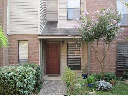 1st image of 1904 Dartmouth St #3