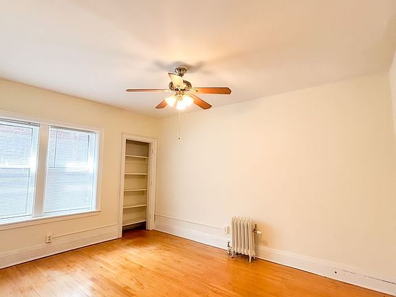 4th image of 1810-1812 Bryant Ave S #10-01