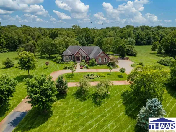 2280 W Kennett Dr, Terre Haute, IN 47802