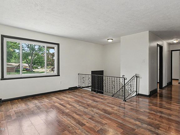 5th image of 619 Mockingbird Dr