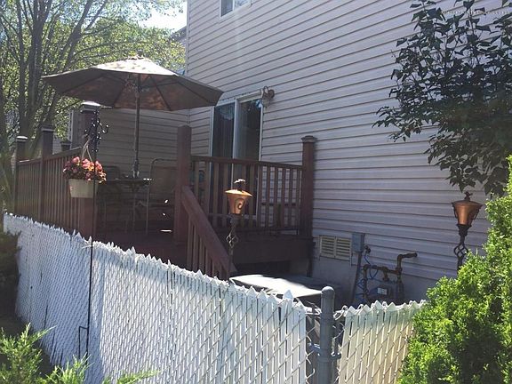 2nd image of 38 Forest Ln