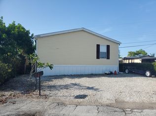2854 Plumosa Ln, West Palm Beach, FL 33403