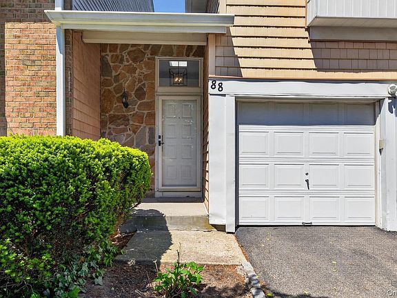 2nd image of 88 Hidden Ridge Drive