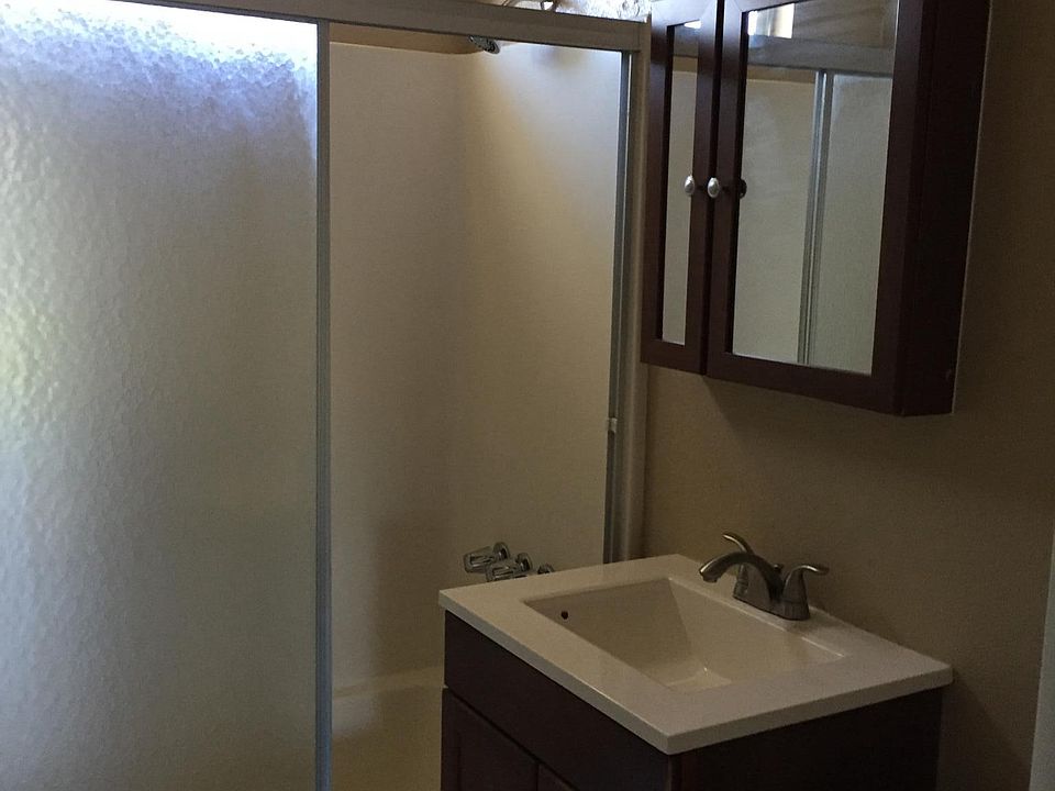 2nd image of 5051 Orange Ave APT 10