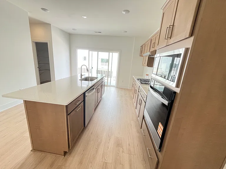 15321 Sunray Aly — Photo 6