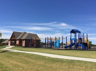 10213 SW 25th St, Yukon, OK 73099