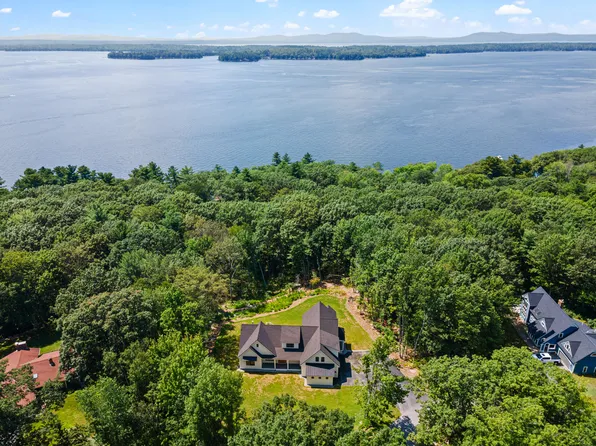 8 Henderson Court, Windham, ME 04062