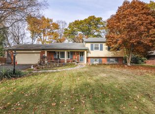 5414 Hillside Ln, West Lafayette, IN 47906