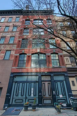 Rented by Corcoran | media 15