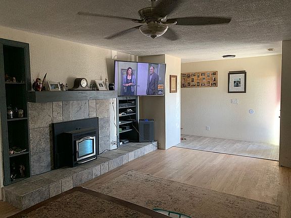 5th image of 1001 S Garden Dr