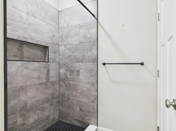 1111 Celia Ct, Hampton, VA 23666