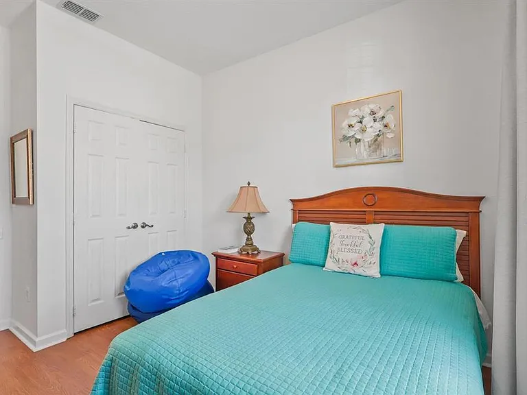 2310 Silver Palm Dr #201 — Photo 21