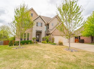 3195 N Blue Star Dr, Fayetteville, AR 72703