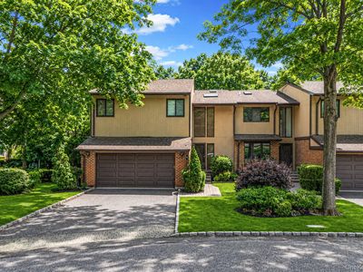 6 Wimbledon Drive, Roslyn, NY, 11576