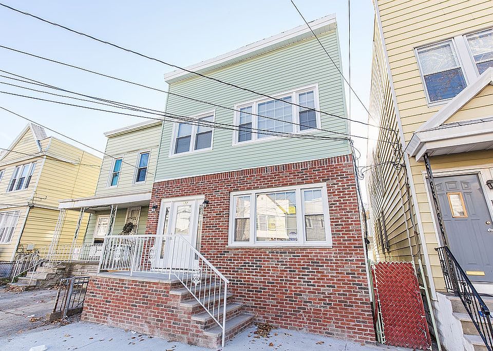 2nd image of 177 Boyd Ave