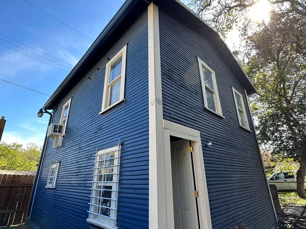 2246 E Houston St, San Antonio, TX